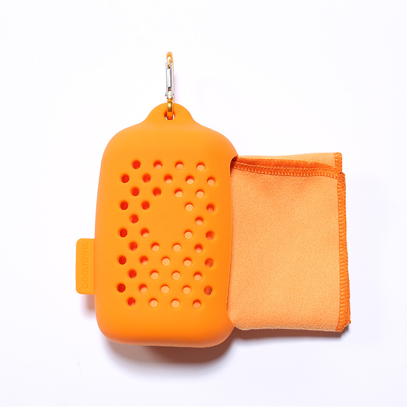 Mikrofibras sporta dvielis, 100 g, malā šuvēts, ātra absorbcija 0–5 s, iespējama logotipa pielāgošana