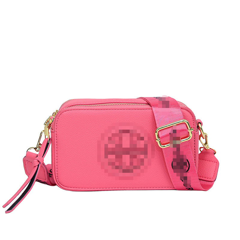 Ženska crossbody torbica s Lychee uzorkom, PU materijal, vertikalna kvadratna forma, magnetsko zatvaranje, unutarnji pretinac za telefon i džep sa zatvaračem, jedna naramnica