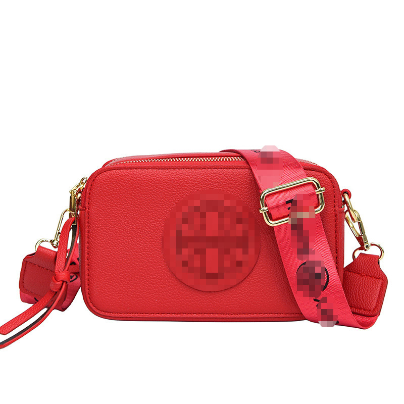 Ženska crossbody torbica s Lychee uzorkom, PU materijal, vertikalna kvadratna forma, magnetsko zatvaranje, unutarnji pretinac za telefon i džep sa zatvaračem, jedna naramnica