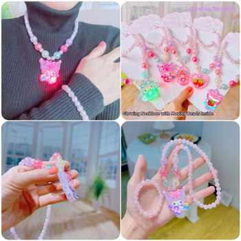 Bērnu akrila kaklarotu komplekts ar daudzslāņu pērlīšu ķēdi un kulonu, karikatūras varonis, garums līdz 20 cm