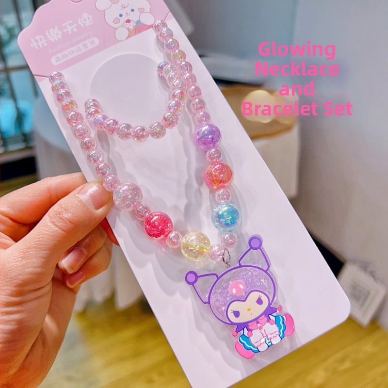 Bērnu akrila kaklarotu komplekts ar daudzslāņu pērlīšu ķēdi un kulonu, karikatūras varonis, garums līdz 20 cm