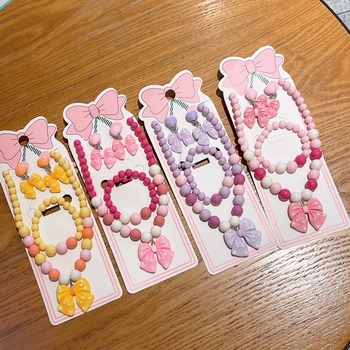 Kaklarota ar loku kulonu, Korejas stila, no plastmasas, roku darbs, piemērota bērniem no 3 līdz 10 gadiem