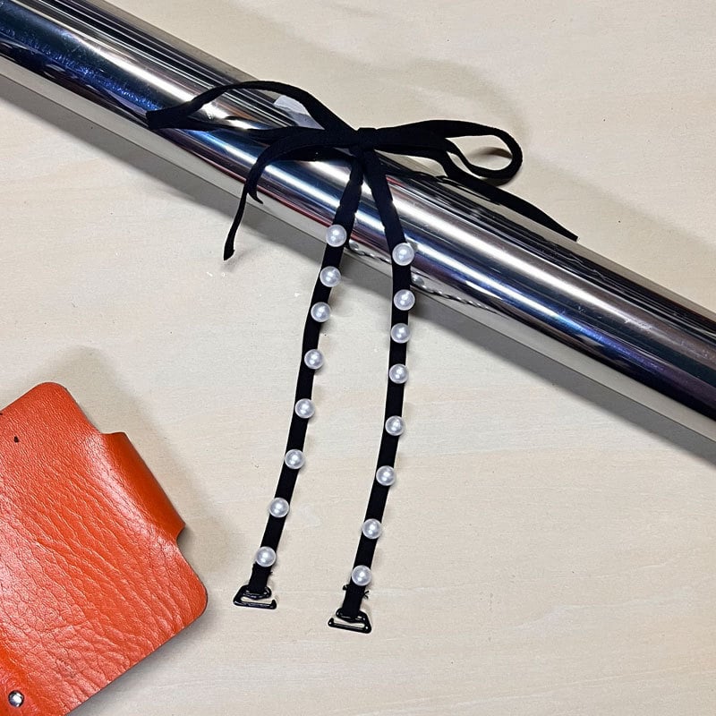 Krūšu siksniņa ar pērļu mezgliem un dārgakmeņiem – dārgakmeņu stils, neilons, pavasaris 2024