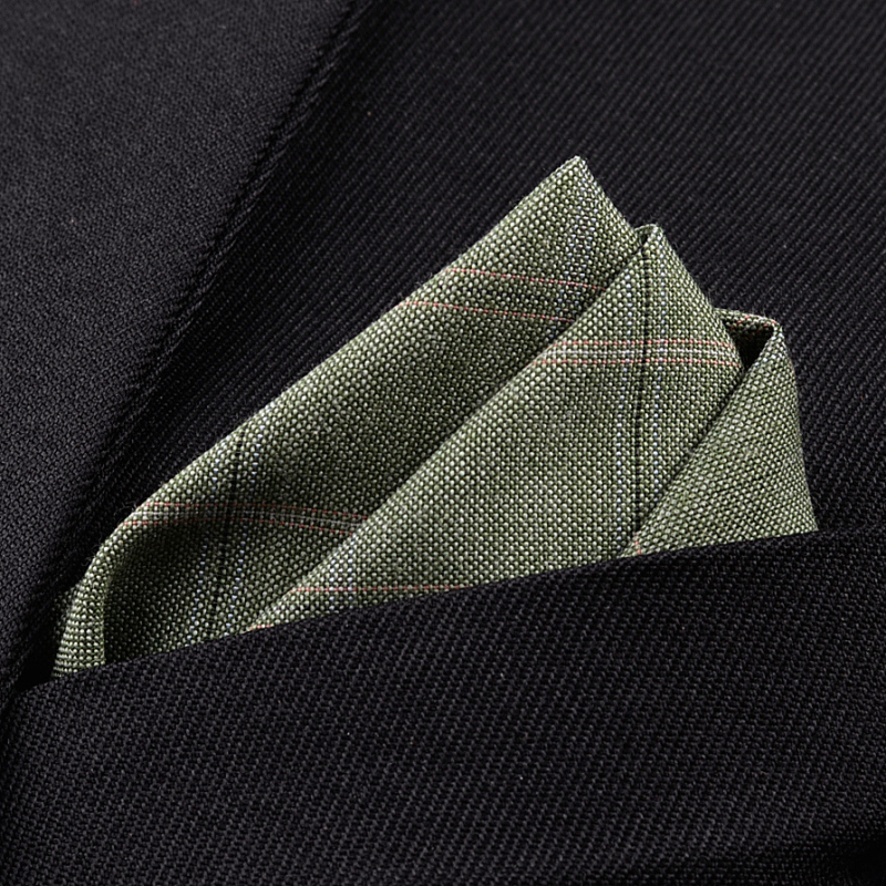 Joslaina kabatas lakatiņa uzvalkam, jacquard audums, poliestera-kokvilnas maisījums, poliestera odere