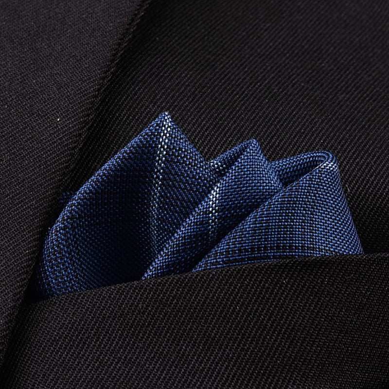 Joslaina kabatas lakatiņa uzvalkam, jacquard audums, poliestera-kokvilnas maisījums, poliestera odere