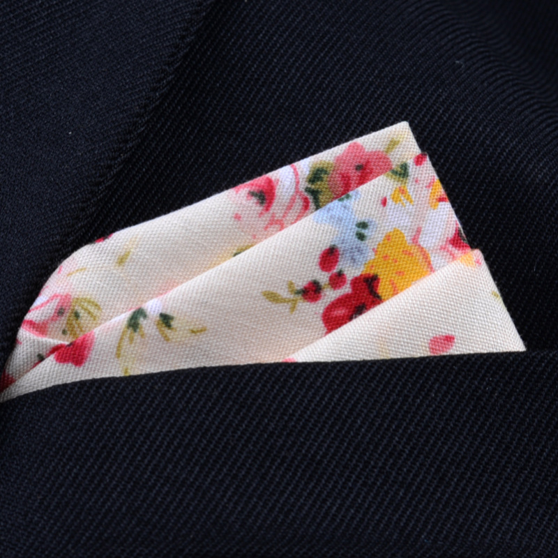 Joslaina kabatas lakatiņa uzvalkam, jacquard audums, poliestera-kokvilnas maisījums, poliestera odere