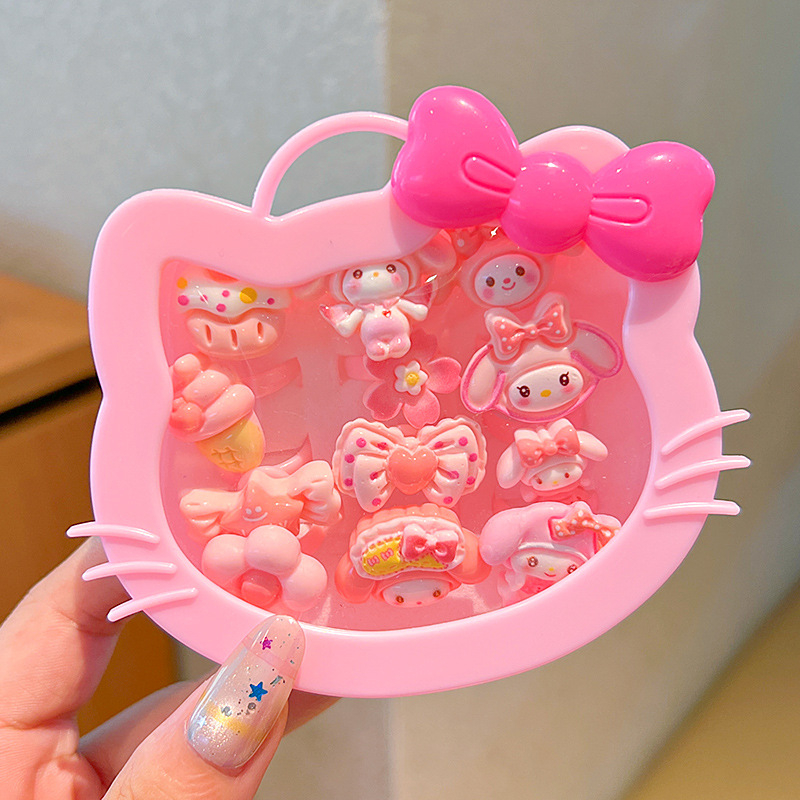 Bērnu Kuromi gredzens – karikatūras stilā, plastmasa/resīns, rozā kvarca kristāls, vecums 3–10 gadi, štancēšanas tehnika