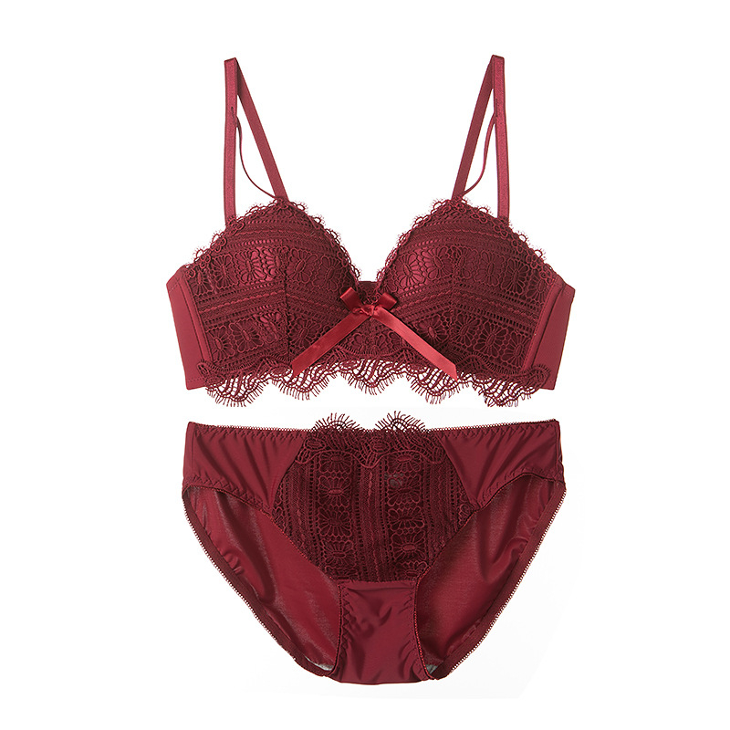 Set grudnjaka – 3/4 kupa, bez žice, najlon tkanina, dvostruke podesive naramenice, stražnje tri kopče