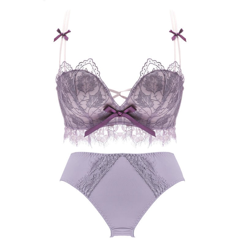 Sieviešu bezvadu mežģīņu krūšturis ar formas veidošanas funkciju, komplekts ar aizmugures dizainu; 3/4 kauss, forma: augšējā plāna, apakšējā bieza; noņemamas dubultās siksnas, aizmugurē četras rindu aizdares