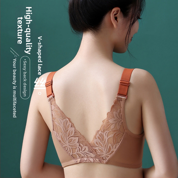 Priekšējās aizdales mežģīņu komplekts, 3/4 krūšu kauss, formēti kausi (augšējie plāni, apakšējie biezi), bez stieņa