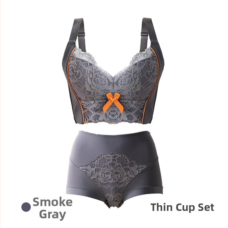 Krūšturis komplekts ar 3/4 kausiem, plāns veidots kauss, fiksētas plecu lencītes, mugurē sešas sprādzes, savilkšana un augšējā atbalsts