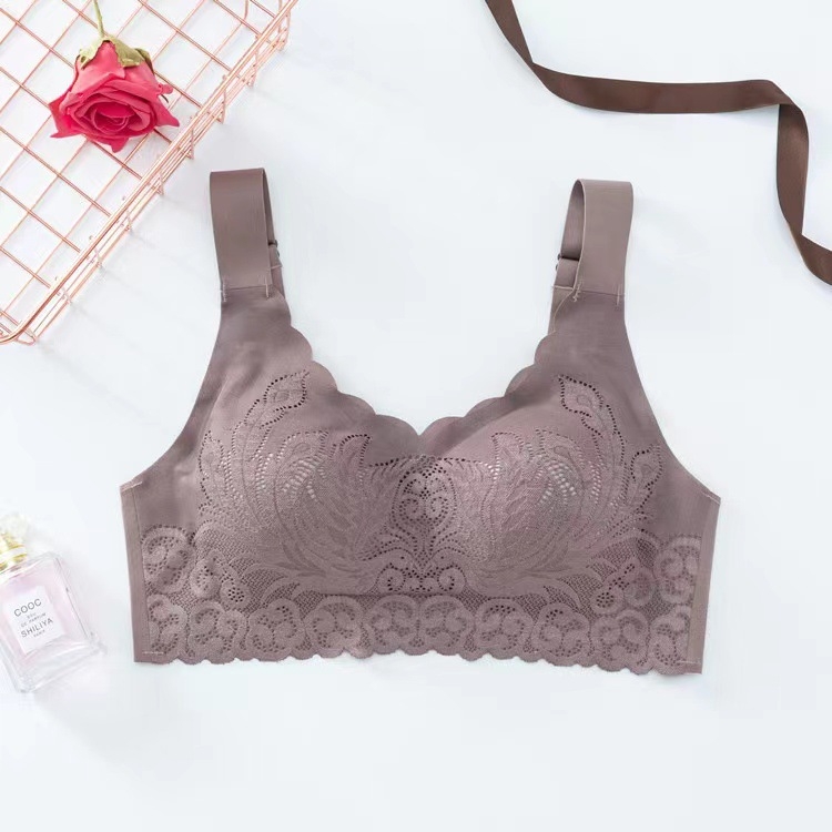 Krūšturis ar 3/4 kausu, plāns formēts kauss, fiksētas dubultās lencītes, mugurējā trīs rindu aizdare, kokvilna