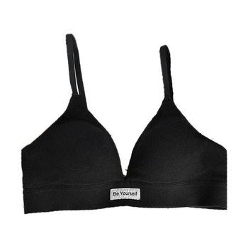 Kokvilnas krūštura komplekts ar 3/4 kausa kupām, formētas kupas ar plānu augšpusi un platāku apakšu, fiksētas dubultās siksnas, aizmugurē trīs rindu āķu aizdare