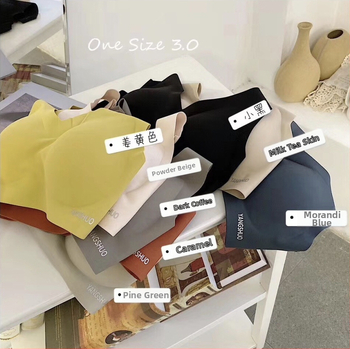 Sporta bustu topa bez šuvēm, elpojošs ar augšējo atbalstu, regulējamas siksnas; galvenais materiāls: nylon; odere: spandex.