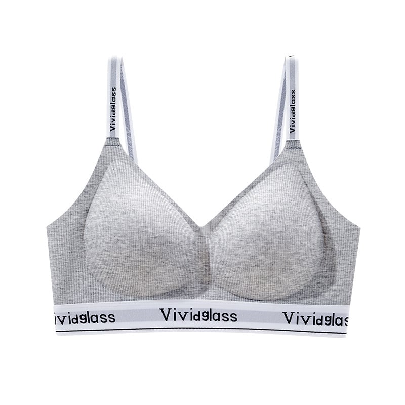 Modal krūštura komplekts, sporta stils, 3/4 kauss, veidota putas kauss, fiksētas dubultās siksnas, aizmugurē trīs rindu āķu aizdare, elpojošs, bez šuvēm