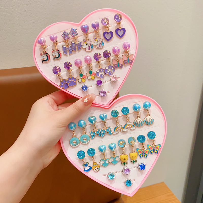 Bērnu ausu klipsi - rokdarbs, plastmasa/rezīns, Princeses sērija, vecums 3–10 gadi, neatkarīgs iepakojums