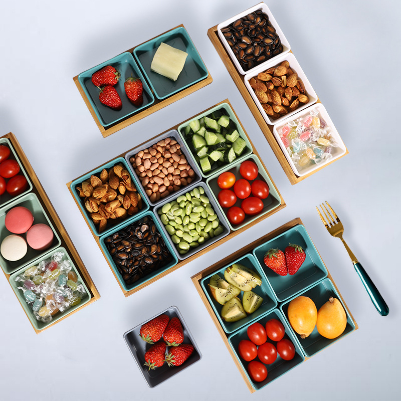 Melamin tanjur nordijskog stila s četiri odjeljka za grickalice, orašaste plodove, suho voće i umake