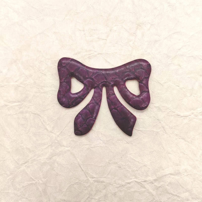 Dječja kopča za kosu s velikom mašnicom, leopard uzorak od konjske dlake i kože (Ručna izrada; Podrijetlo: Qingdao; Ljeto 2024; Materijal: Cortex)