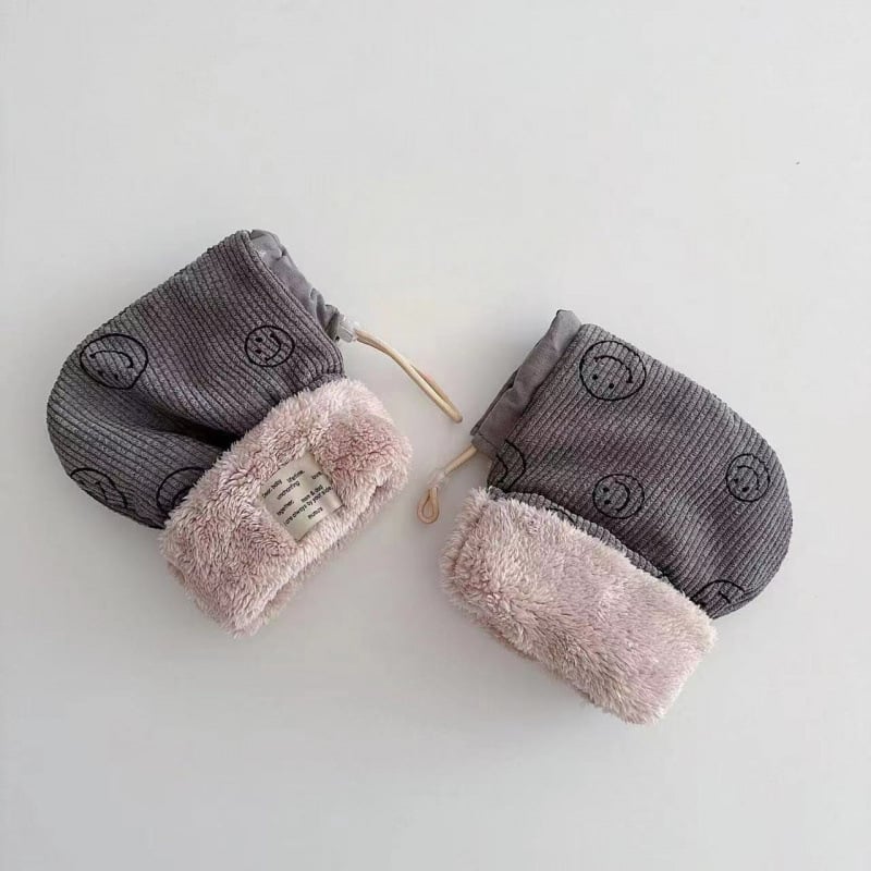 Bērnu cimdi balansēšanas velosipēdiem, skrejriteņiem un velosipēdiem, ar flīsa odere, silti, pret vēju, karikatūru raksts, universāls, vecuma grupai 3–15 gadi