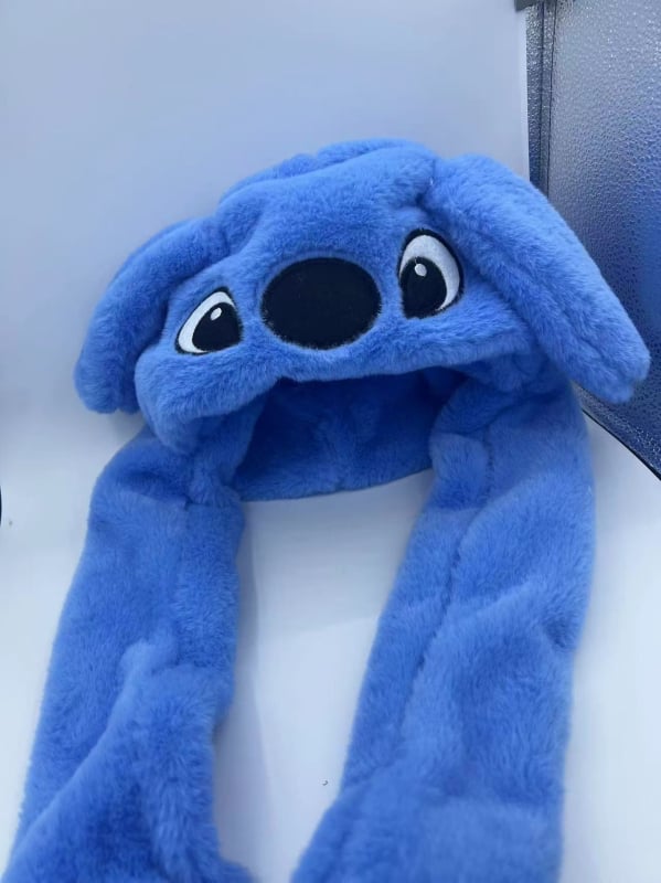 Liela malas cepure ar platām malām un atvērtu kroni; Ziemas izdevums 2023; neilona velūrs ar sniegpārslām; izšūšana, jacquard, tie-dye