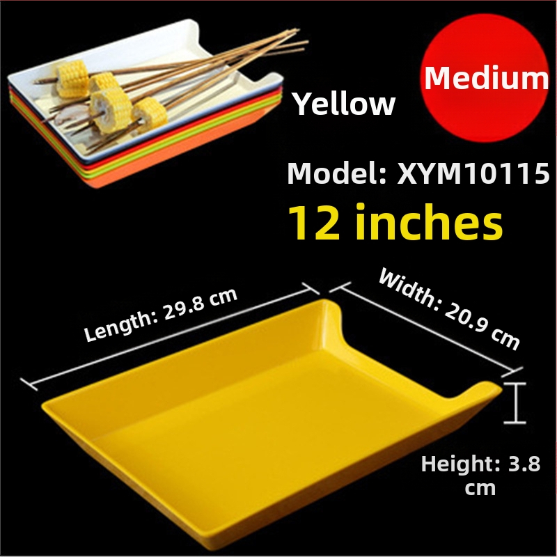 Műanyag nyársak megjelenítő tálca étteremhez, szabálytalan alak, egyszínű, 14–14,9 cm átmérőjű, mikrohullámú sütőben használható