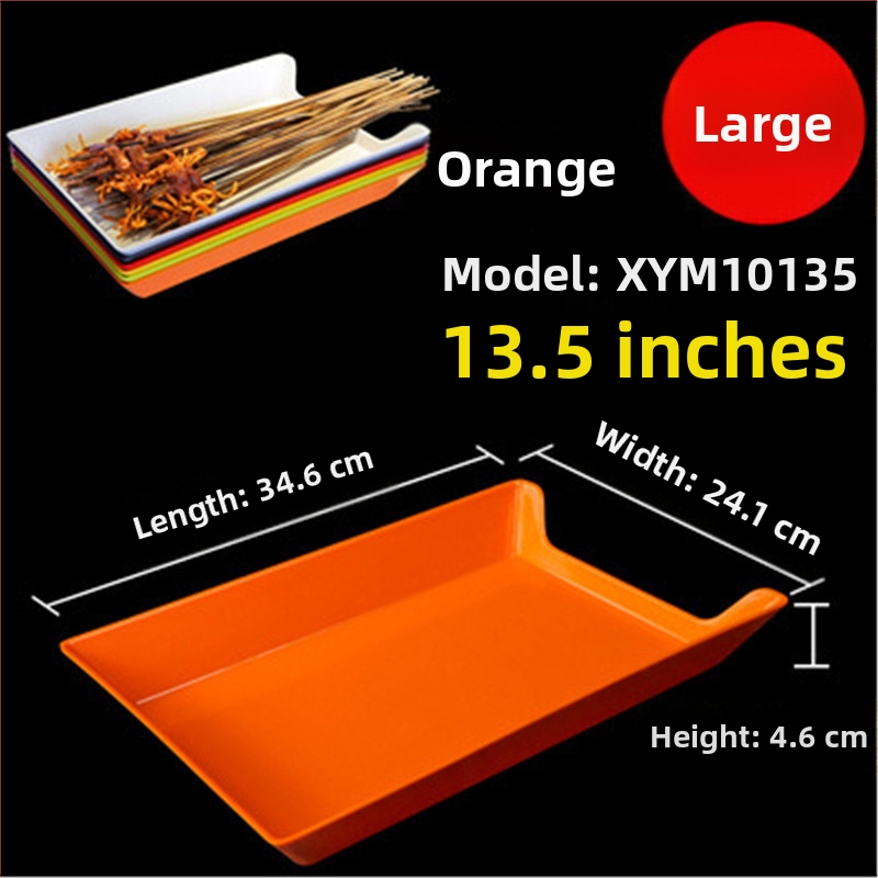 Műanyag nyársak megjelenítő tálca étteremhez, szabálytalan alak, egyszínű, 14–14,9 cm átmérőjű, mikrohullámú sütőben használható