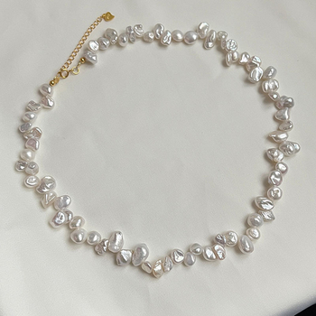 Kaklo kaklaraištis su gėlavandenėmis perlėmis, neįprotos formos perlės, variniai priedai, kilmė Zhuji, įtrauktas pakabukas