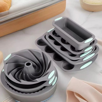Kepimo forma - silikoninė, netaisyklingos formos, atspari aukštoms temperatūroms, lengvas išėmimas iš formos, kepimui