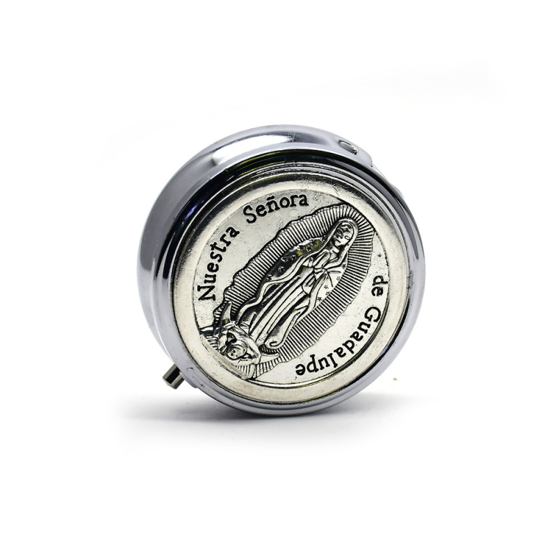 Κουτί δώρου ροζάριο με τον Άγιο Βενέδικτο και την Παναγία – Κράμα Ψευδάργυρου, ανάγλυφη επιφάνεια, Θρησκευτικό στυλ