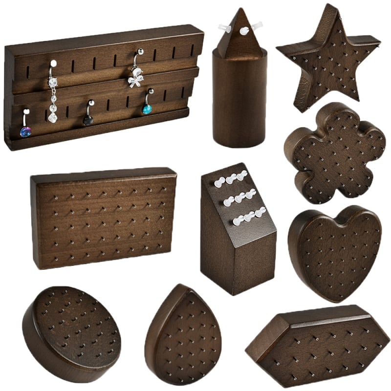 Koka juvelierizstrādājumu izstādes statīvs, viens līmenis, augstas klases stils, perforēta izstrāde