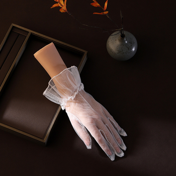 Līgavām cimdi ar tīkla mežģīni, elegants vecmodīgs princeses stils, poliesters