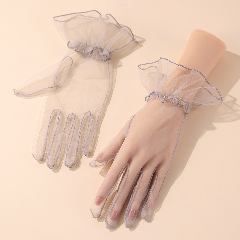 Līgavām cimdi ar tīkla mežģīni, elegants vecmodīgs princeses stils, poliesters