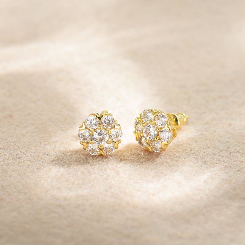 Női ékszerszett: virág motívum, keresztlánc, rézötvözet, elektroplattálás; tartalmaz nyakláncot, fülbevalót és karkötőt