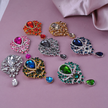 Női bross, geometriai stílus, cinkötvözet, elektropolírozott, többfunkciós