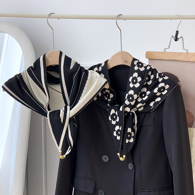 Триъгълен шал с леопардов принт, полиестер, поддържа топло за зима и пролет.