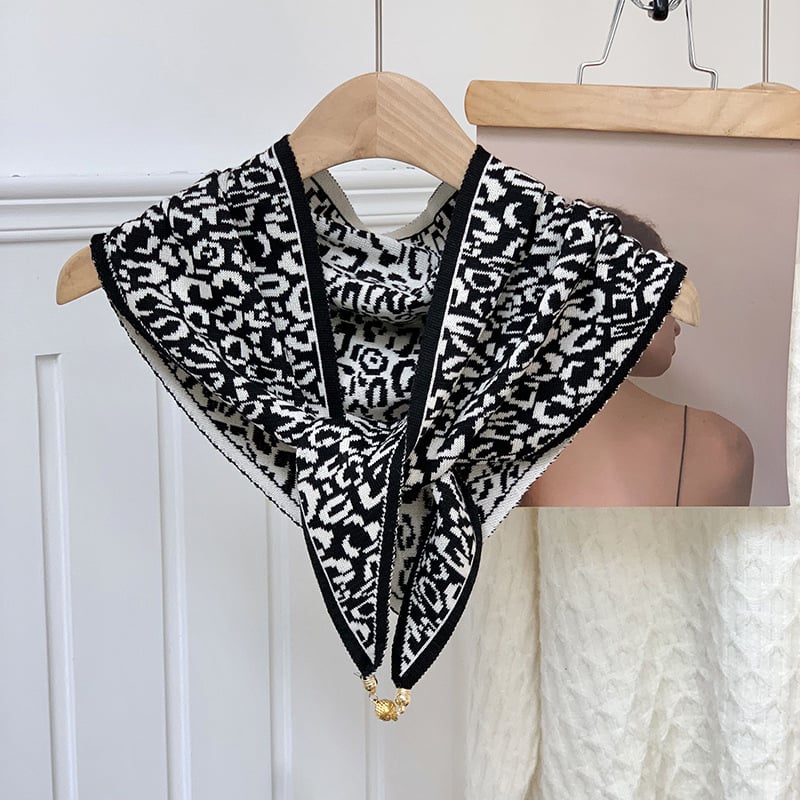 Триъгълен шал с леопардов принт, полиестер, поддържа топло за зима и пролет.