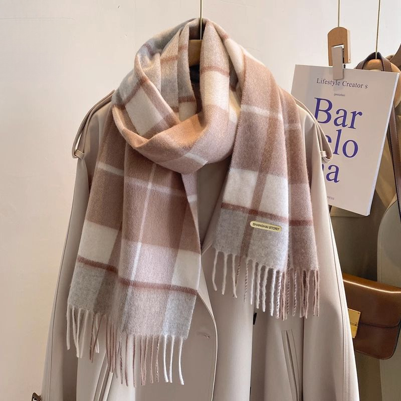 Sieviešu vilnas šalle, raksts ar kvadrātiņu rakstu, tīra vilna, pavasaris