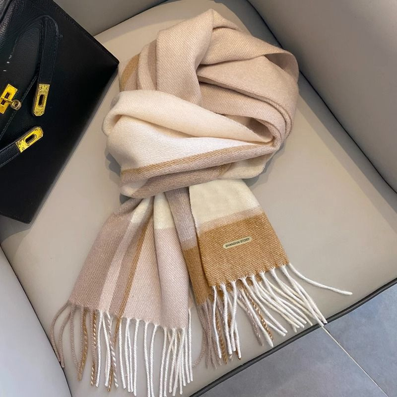 Sieviešu vilnas šalle, raksts ar kvadrātiņu rakstu, tīra vilna, pavasaris