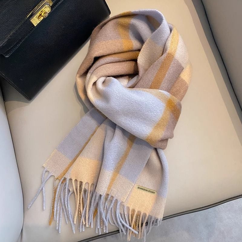 Sieviešu vilnas šalle, raksts ar kvadrātiņu rakstu, tīra vilna, pavasaris