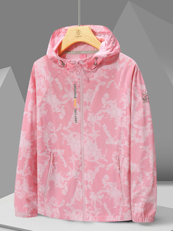 Ārējā vēja jaka 996 – universāla, UPF50+ UV aizsardzība, elpojoša un ļoti viegla, kamuflāžas modelis ar kapuci, poliesters