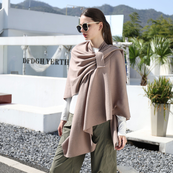Pleteni šal s bočnim remenom, monohromatski dizajn, materijal: core yarn, tkanina: ravno pletenje, topao, svestran stil