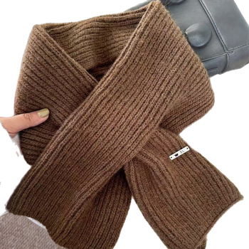 Ženski vuneni pleteni šal, korejski stil, krizni dizajn, topao (warp pletenje; vuna; zima)