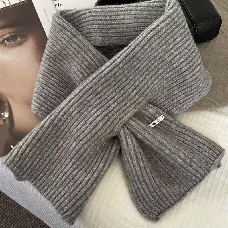 Ženski vuneni pleteni šal, korejski stil, krizni dizajn, topao (warp pletenje; vuna; zima)