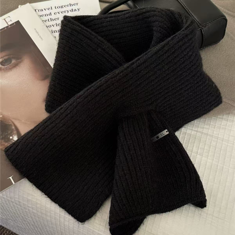 Ženski vuneni pleteni šal, korejski stil, krizni dizajn, topao (warp pletenje; vuna; zima)