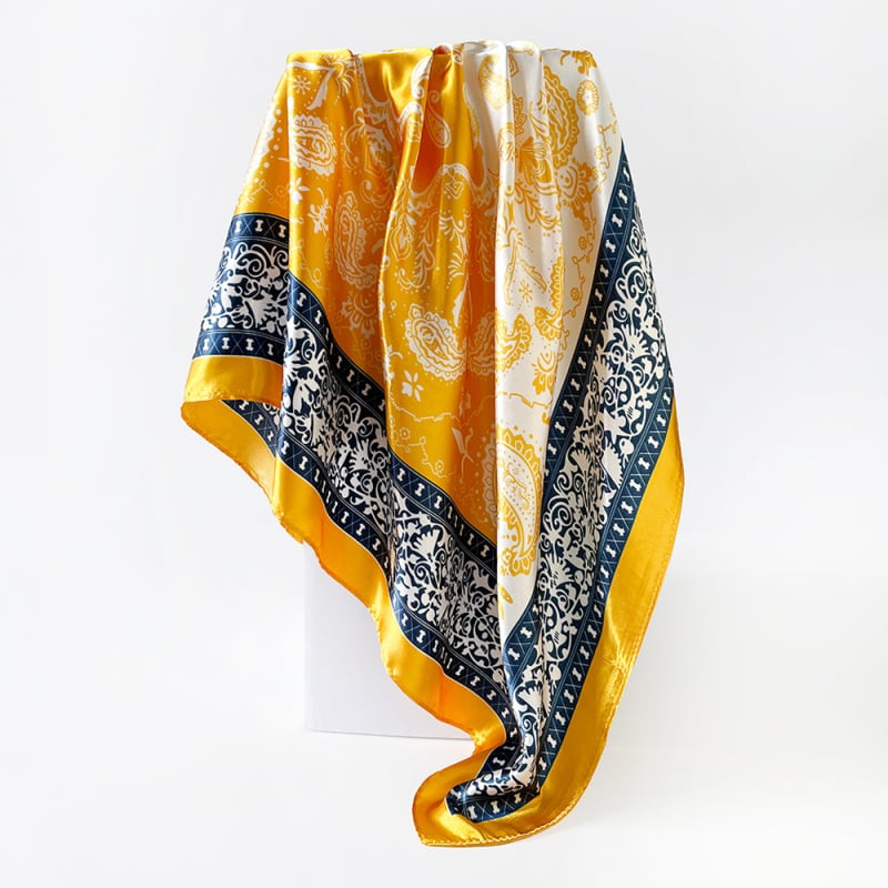 Полиестерен квадратен шал с принт кашу, твил плат, летен сезон 2025