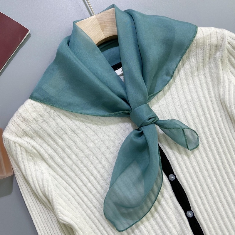 Šal od 100% svile — mali kvadratni šal, tkanje: obična tkanina, obrada tie-dye, ljetni stil, svježi i slatki