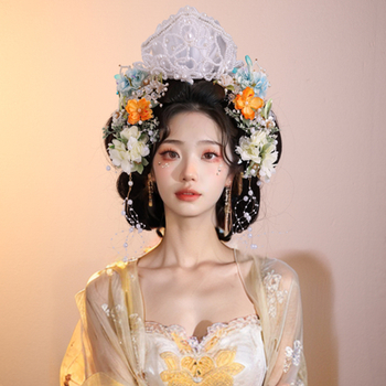 Dodaci za glavu s cvijetom, etnički stil — materijal: plast/smola; brend: Wonderful posture; oblikovanje: cvijet; ljeto 2025 izdanje