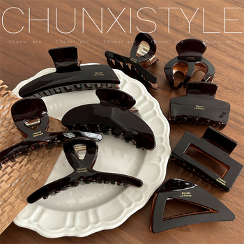 Klip za kosu u obliku morskog psa, materijal: octena kiselina, stil: trokut-križ, završna obrada: pečeni premaz, za žene