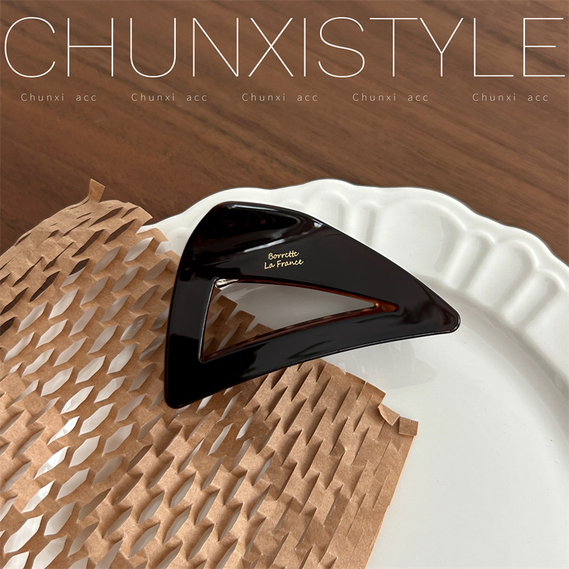 Klip za kosu u obliku morskog psa, materijal: octena kiselina, stil: trokut-križ, završna obrada: pečeni premaz, za žene