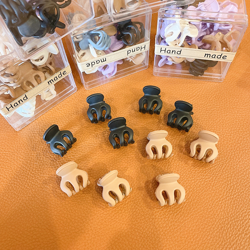 Klip za kosu u obliku morskom psu, ručna izrada, od plastike/resina, grip mehanizam, japansko-korejski stil, pogodan za pramenove i visoku konjsku repu